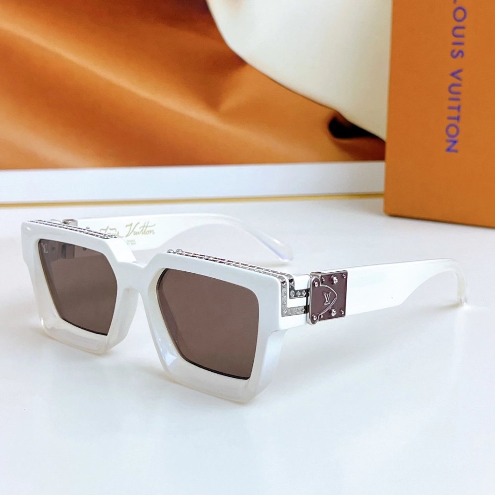 Louis Vuitton Sunglasses 015 | Premium Designer Sunglasses | Fast Shipping