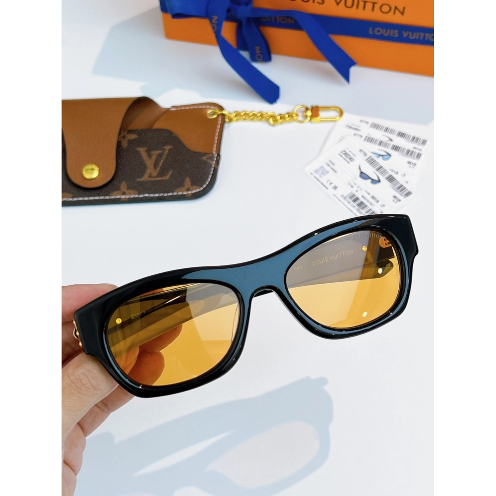 Louis Vuitton Sunglasses 017 | Premium Designer Sunglasses | Fast Shipping