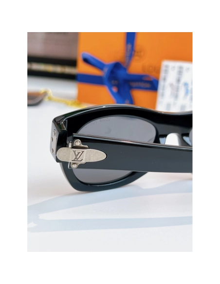 Louis Vuitton Sunglasses 018 | Premium Designer Sunglasses | Fast Shipping
