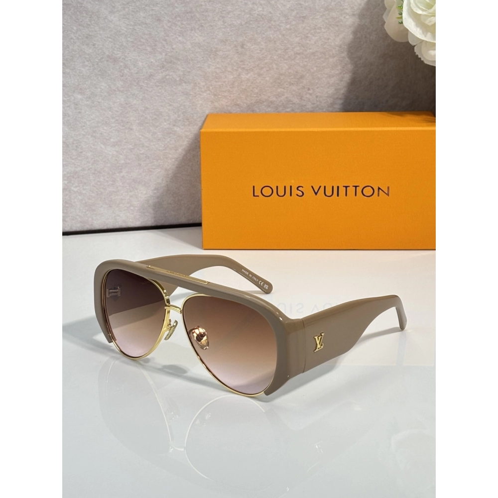 Louis Vuitton Sunglasses 027 LV Eyewear | Luxury Accessories