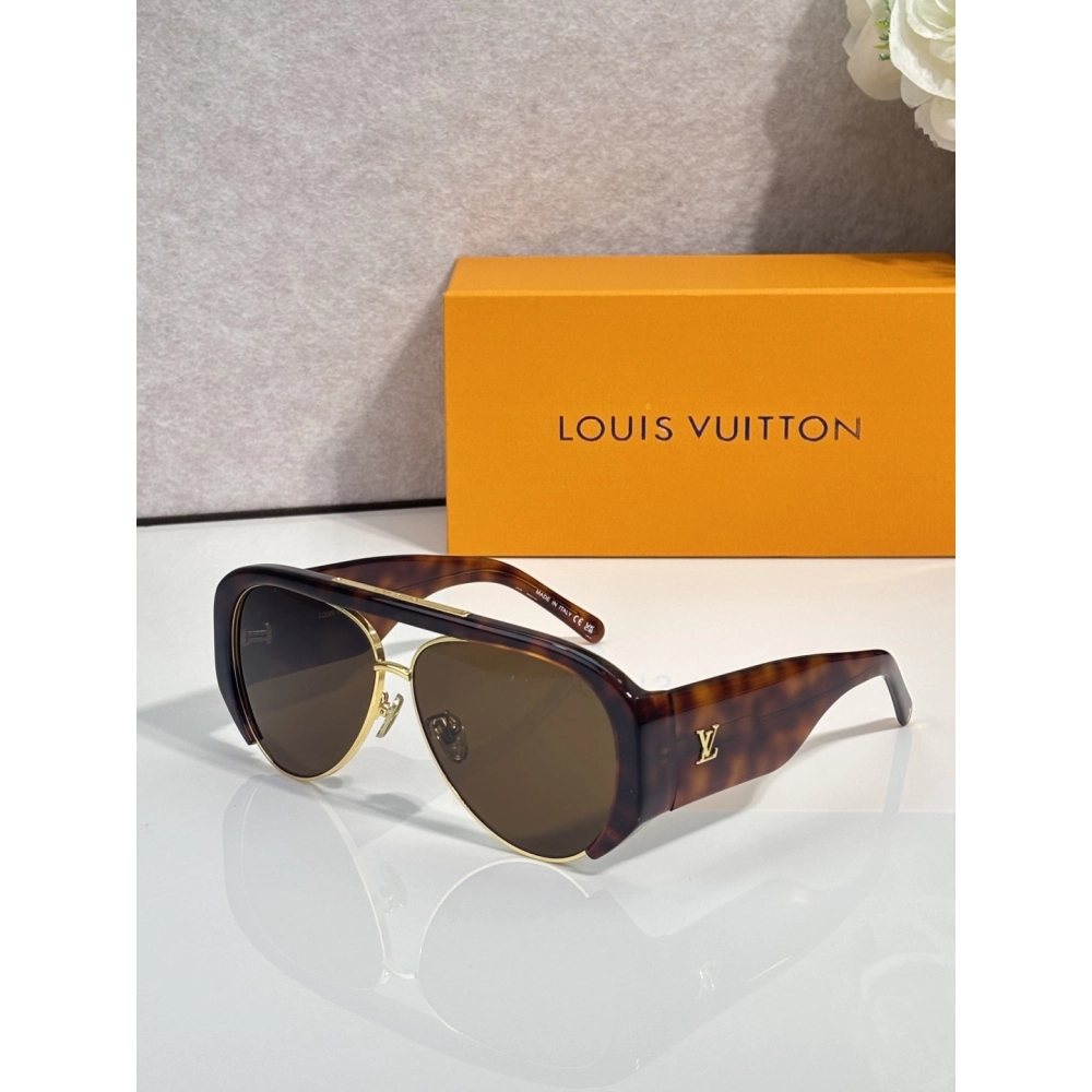 Louis Vuitton Sunglasses 027 LV Eyewear | Luxury Accessories