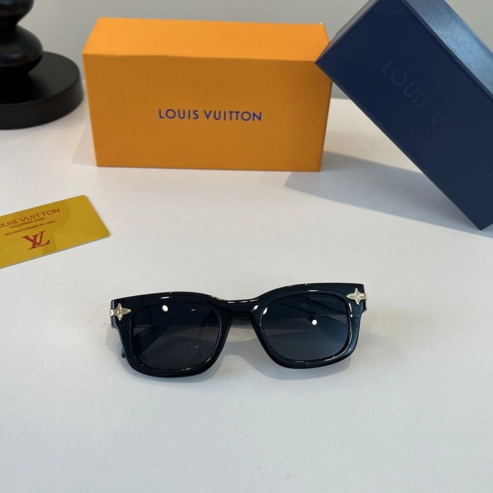 Louis Vuitton Sunglasses 029 LV Eyewear | Luxury Accessories