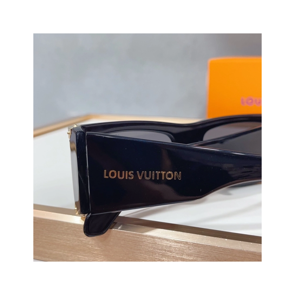 Louis Vuitton Sunglasses 030 LV Eyewear | Luxury Accessories