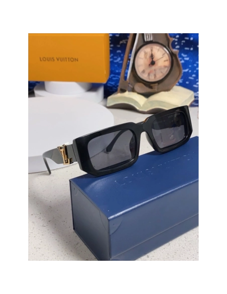 Louis Vuitton Sunglasses 031 | Designer Sunglasses | New & Pre-Owned