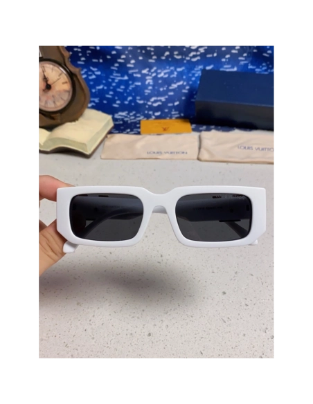 Louis Vuitton Sunglasses 032 | Designer Sunglasses | New & Pre-Owned