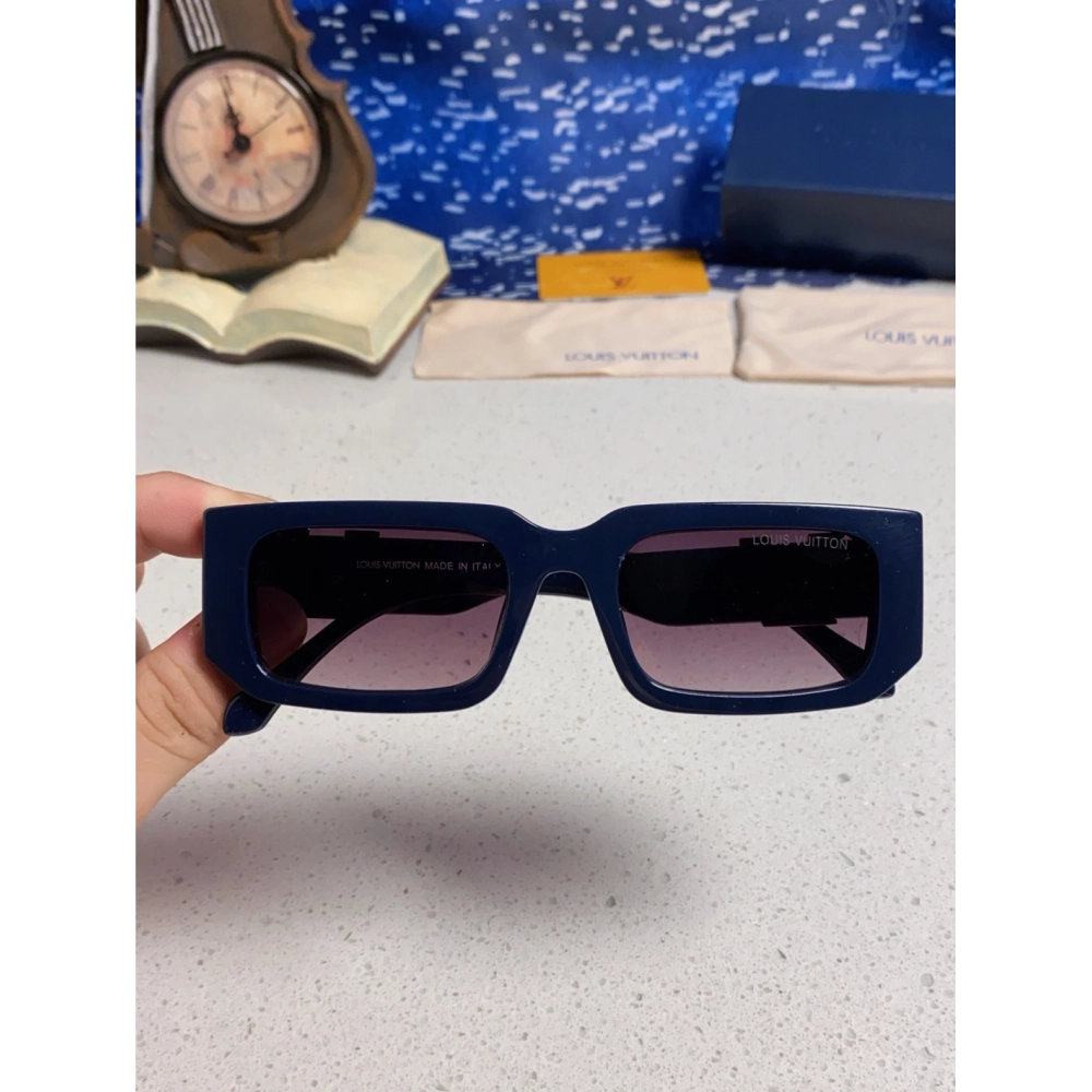 Louis Vuitton Sunglasses 033 | Designer Sunglasses | New & Pre-Owned
