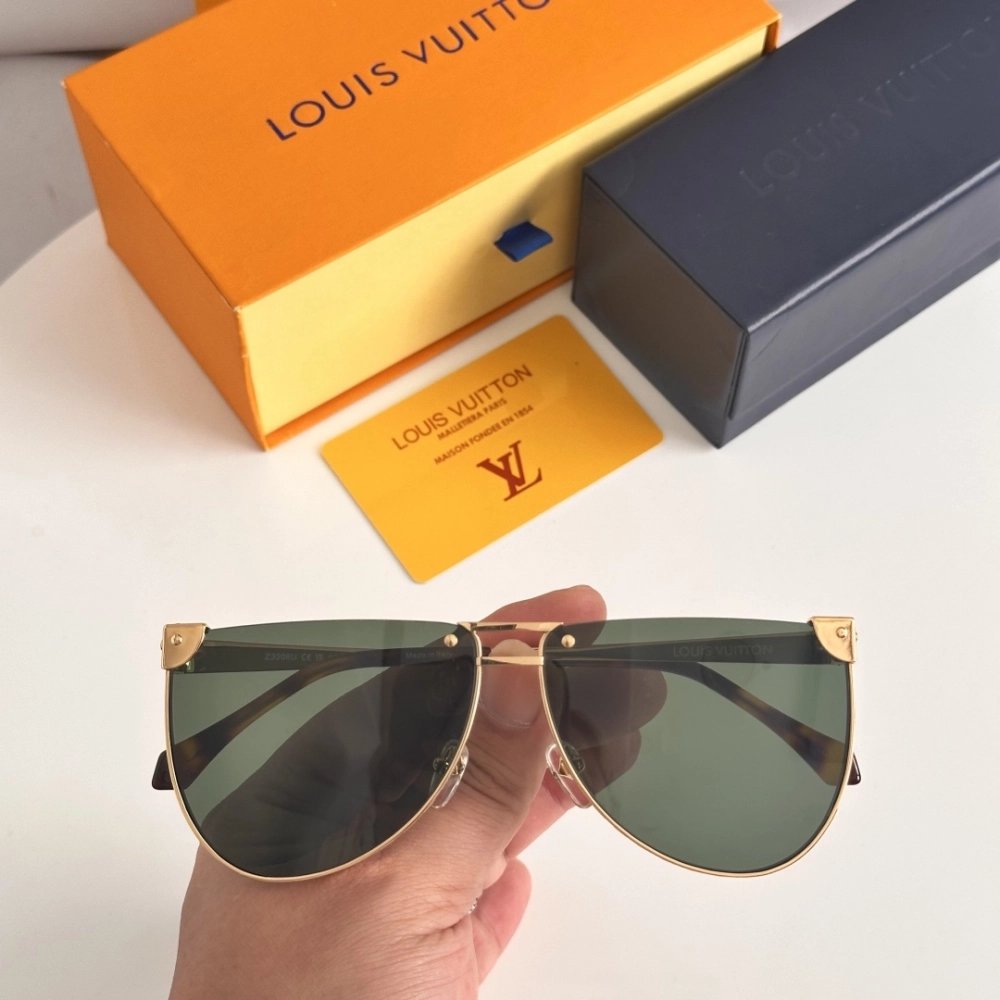 Louis Vuitton Sunglasses 042 | Luxury Sunglasses | Trusted Store