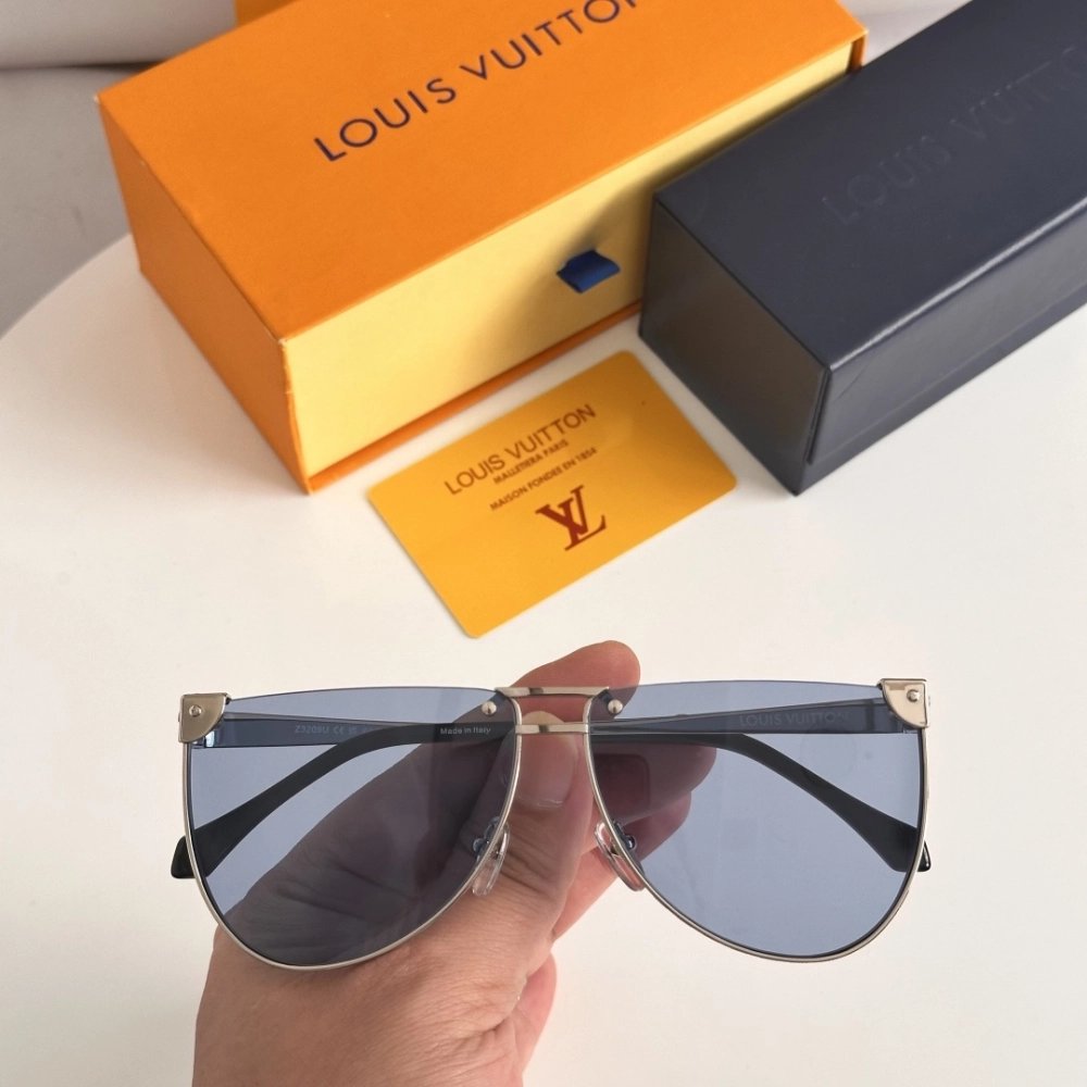 Louis Vuitton Sunglasses 042 | Luxury Sunglasses | Trusted Store