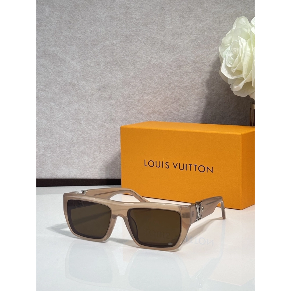 Louis Vuitton Sunglasses 043 | Luxury Sunglasses | Trusted Store