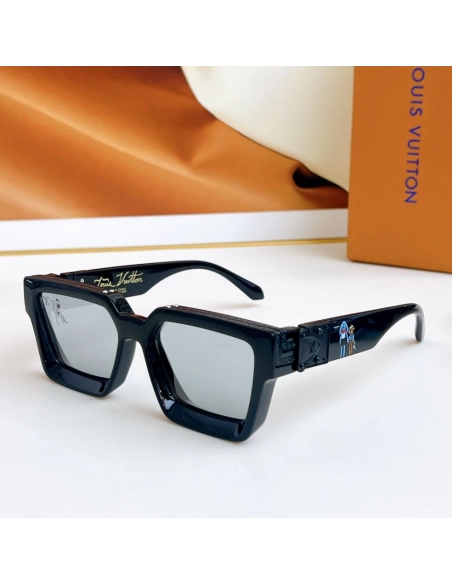 Louis Vuitton Sunglasses 049 | Luxury Sunglasses | Trusted Store