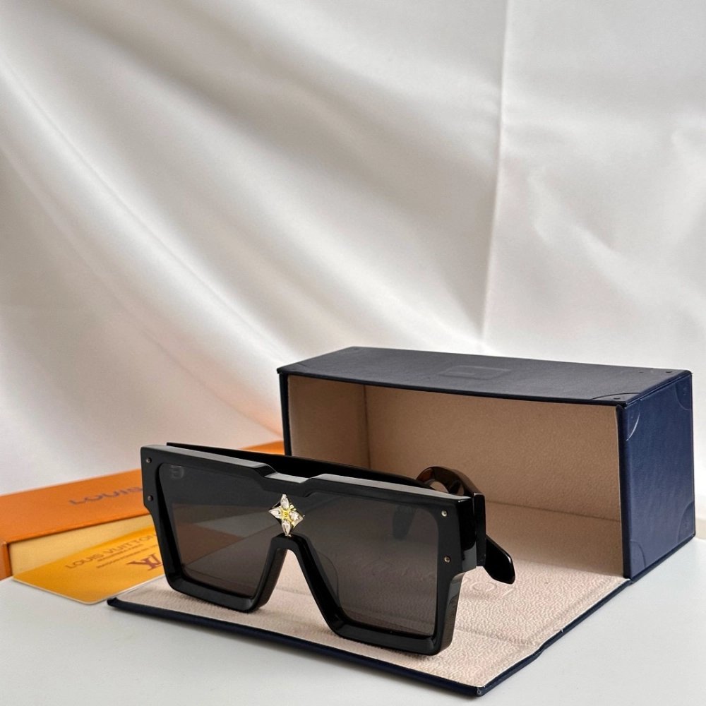 Louis Vuitton Sunglasses 052 | High-End Designer Eyewear | Fast Delivery