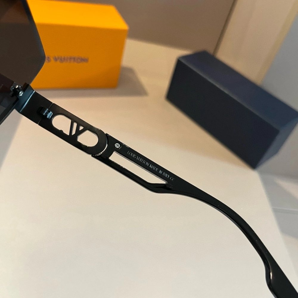 Louis Vuitton Sunglasses 058 | High-End Designer Eyewear | Fast Delivery