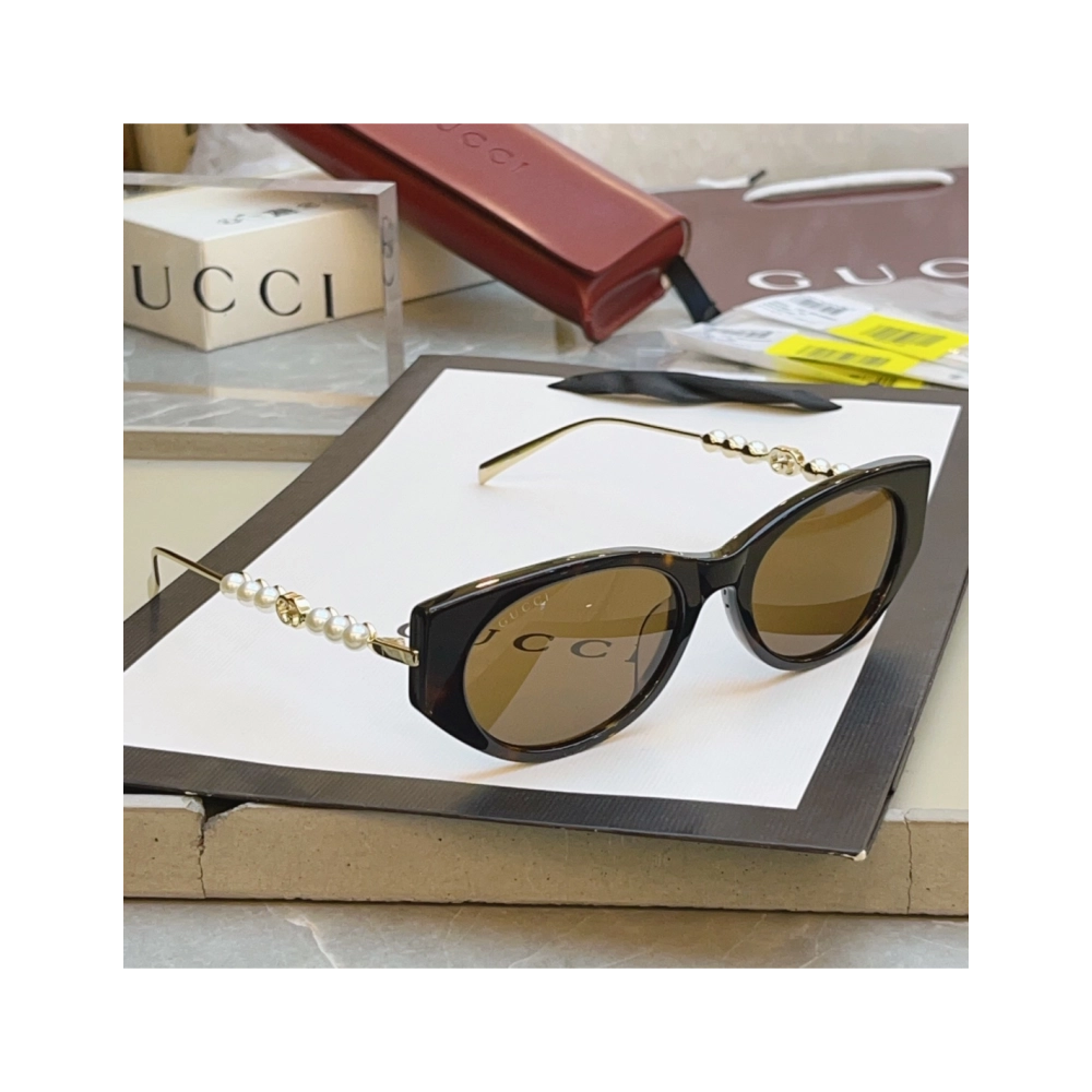 Gucci Sunglasses 006 | Designer Frames | Elegant Trendy