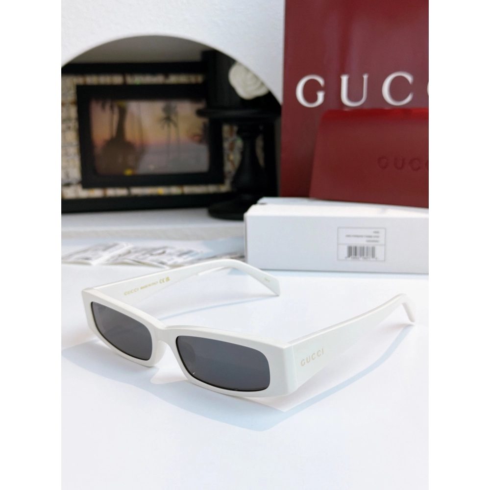 Gucci Sunglasses 009 | Iconic Sunglasses | Modern Chic