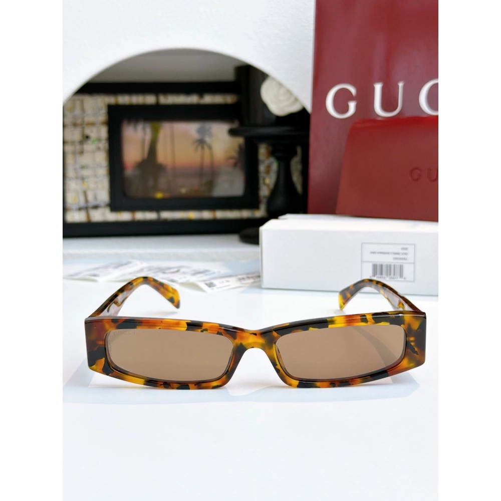 Gucci Sunglasses 009 | Iconic Sunglasses | Modern Chic