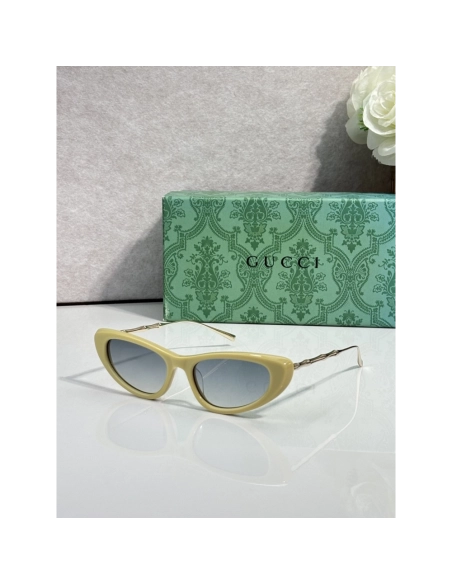 Gucci Sunglasses 010 | Luxury Eyewear | Sleek Design