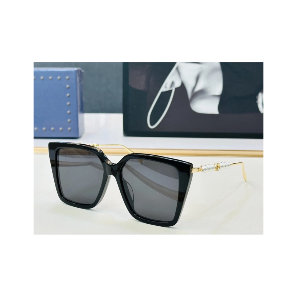 Gucci Sunglasses 014 | High Fashion Eyewear | Signature Design