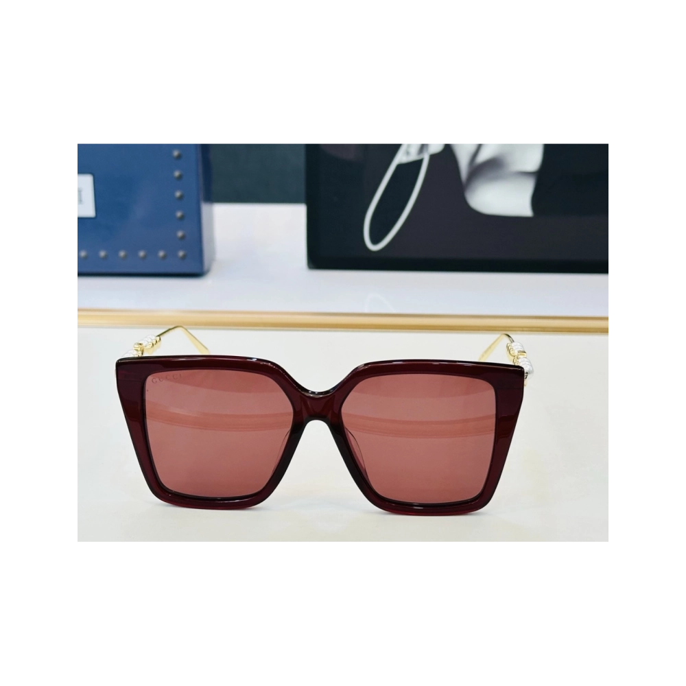 Gucci Sunglasses 014 | High Fashion Eyewear | Signature Design