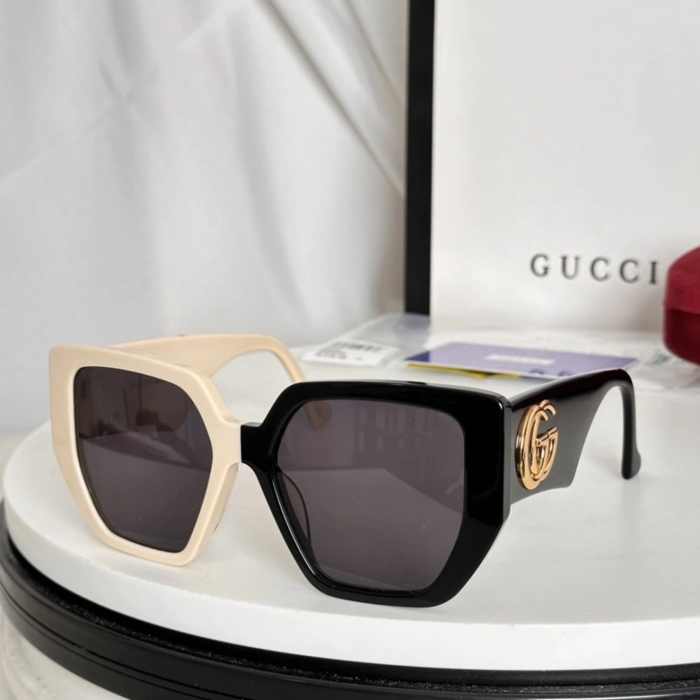 Gucci Sunglasses 021 | Luxury Shades | Trendsetting Design