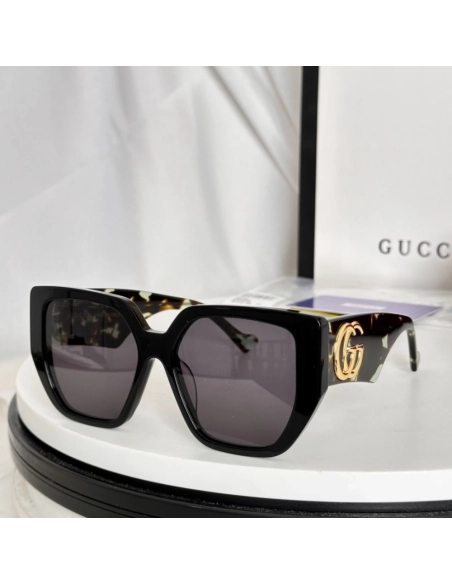 Gucci Sunglasses 021 | Luxury Shades | Trendsetting Design
