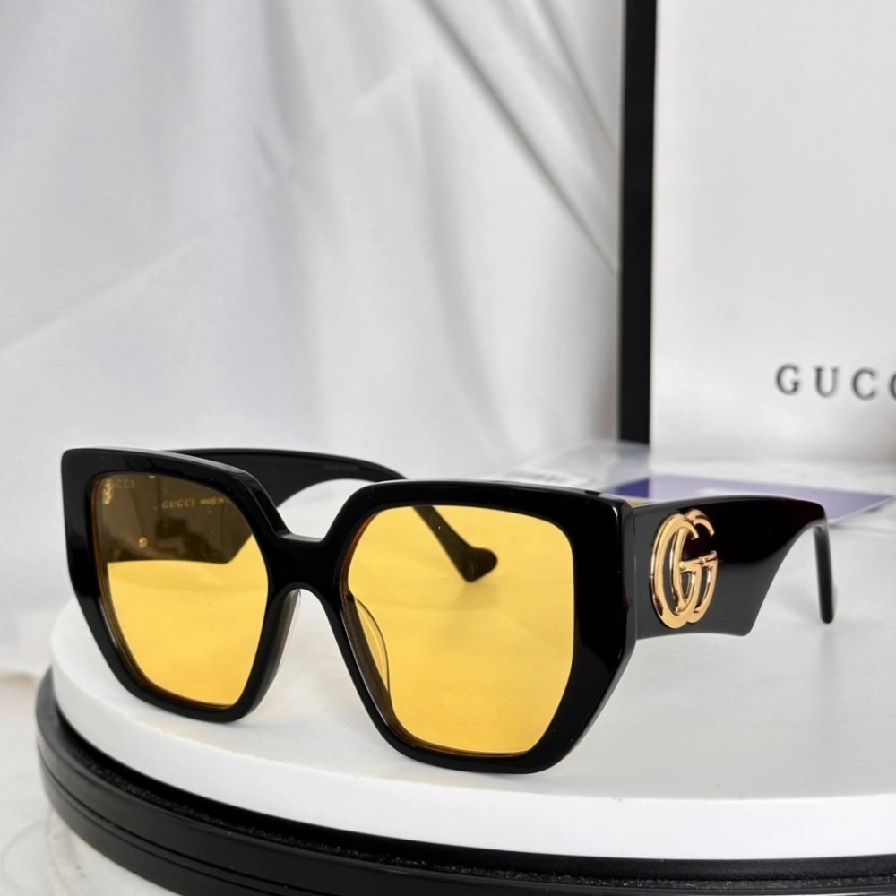 Gucci Sunglasses 021 | Luxury Shades | Trendsetting Design