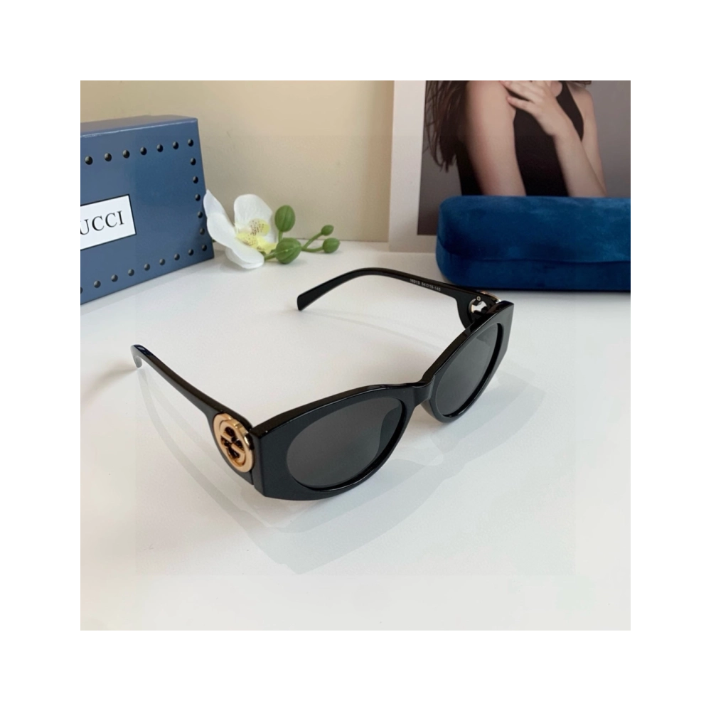 Gucci Sunglasses 024 | Luxury Eyewear | Fashion Essential
