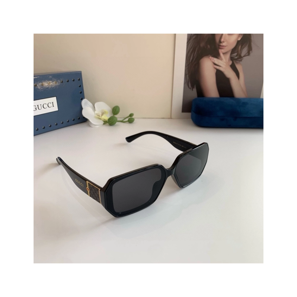 Gucci Sunglasses 026 | Premium Frames | Luxury Craftsmanship
