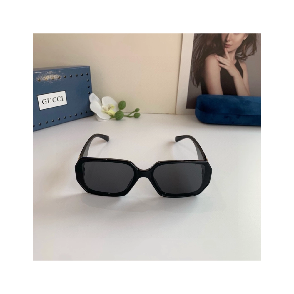 Gucci Sunglasses 026 | Premium Frames | Luxury Craftsmanship