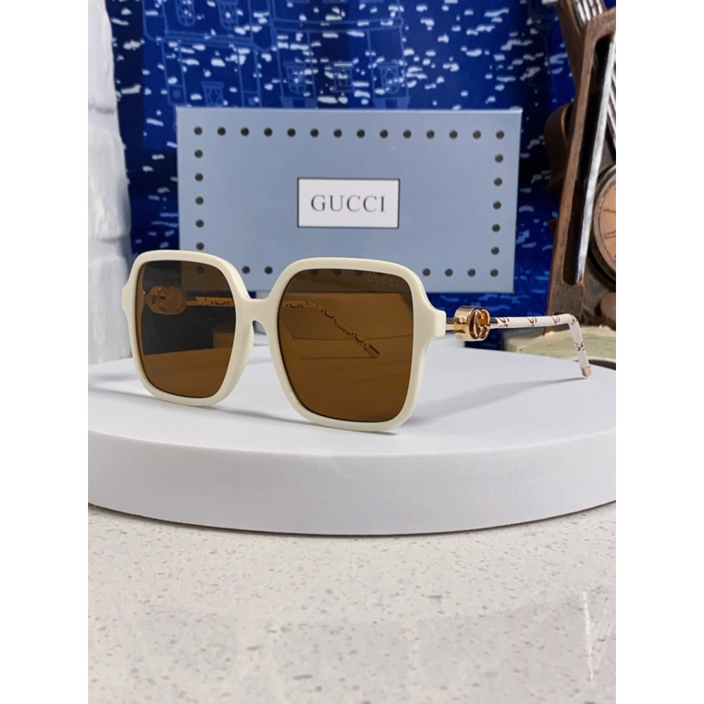 Gucci Sunglasses 031 | Luxury Eyewear | Classic Style