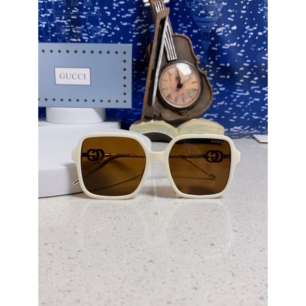 Gucci Sunglasses 031 | Luxury Eyewear | Classic Style