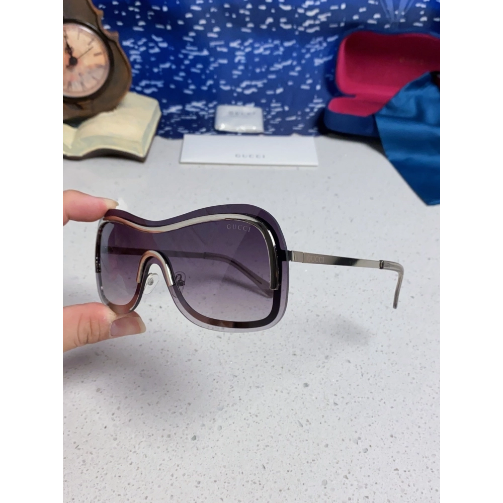 Gucci Sunglasses 032 | Designer Shades | Premium Quality