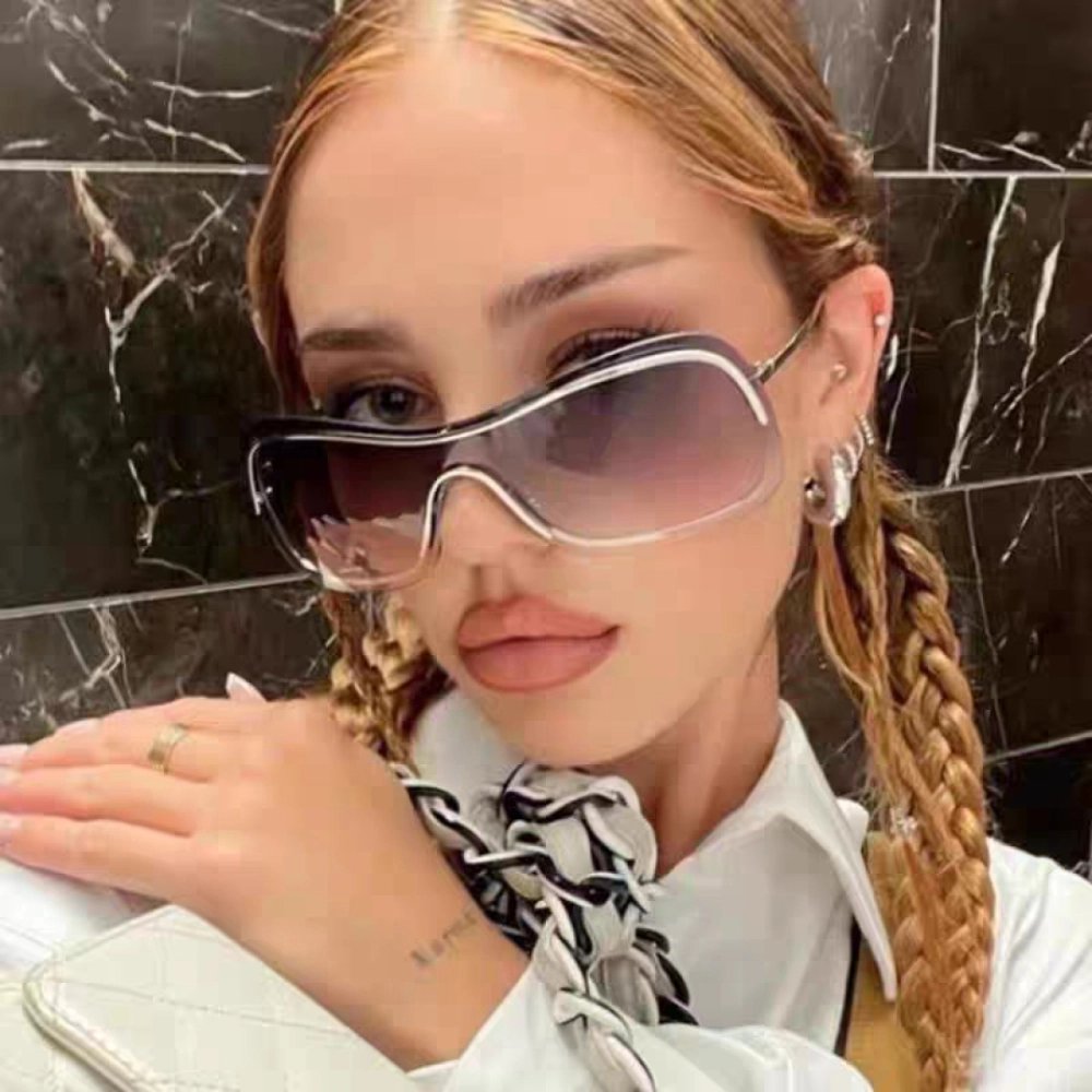 Gucci Sunglasses 032 | Designer Shades | Premium Quality