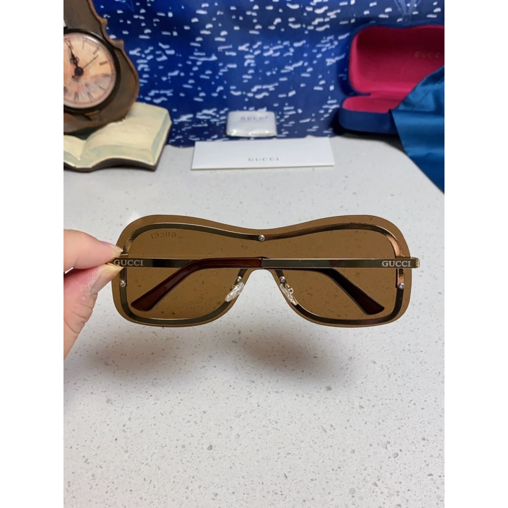 Gucci Sunglasses 033 | Fashion Sunglasses | Luxury Finish