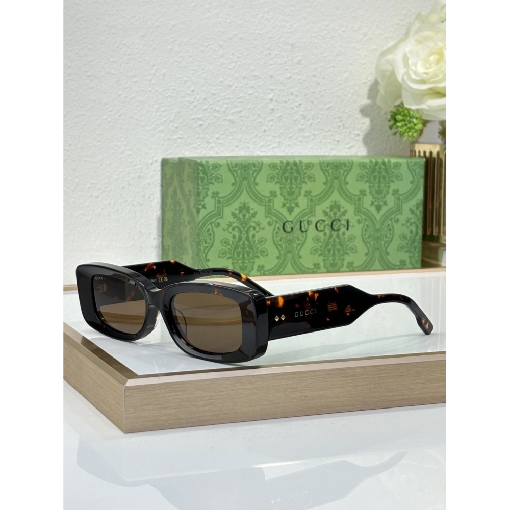 Gucci Sunglasses 042 | Designer Shades | Elegant Craft