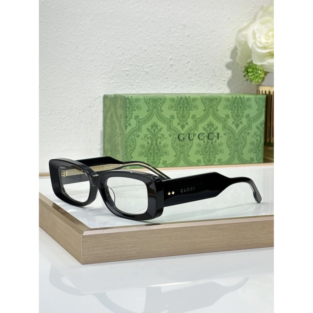 Gucci Sunglasses 042 | Designer Shades | Elegant Craft