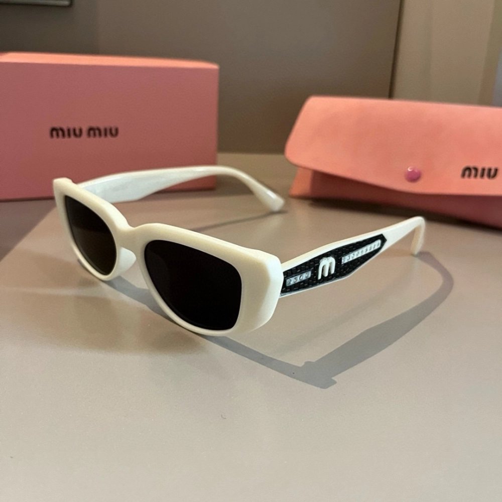 Miu Miu Sunglasses 061,Miu Miu Sunglasses,Sunglasses,Accessories