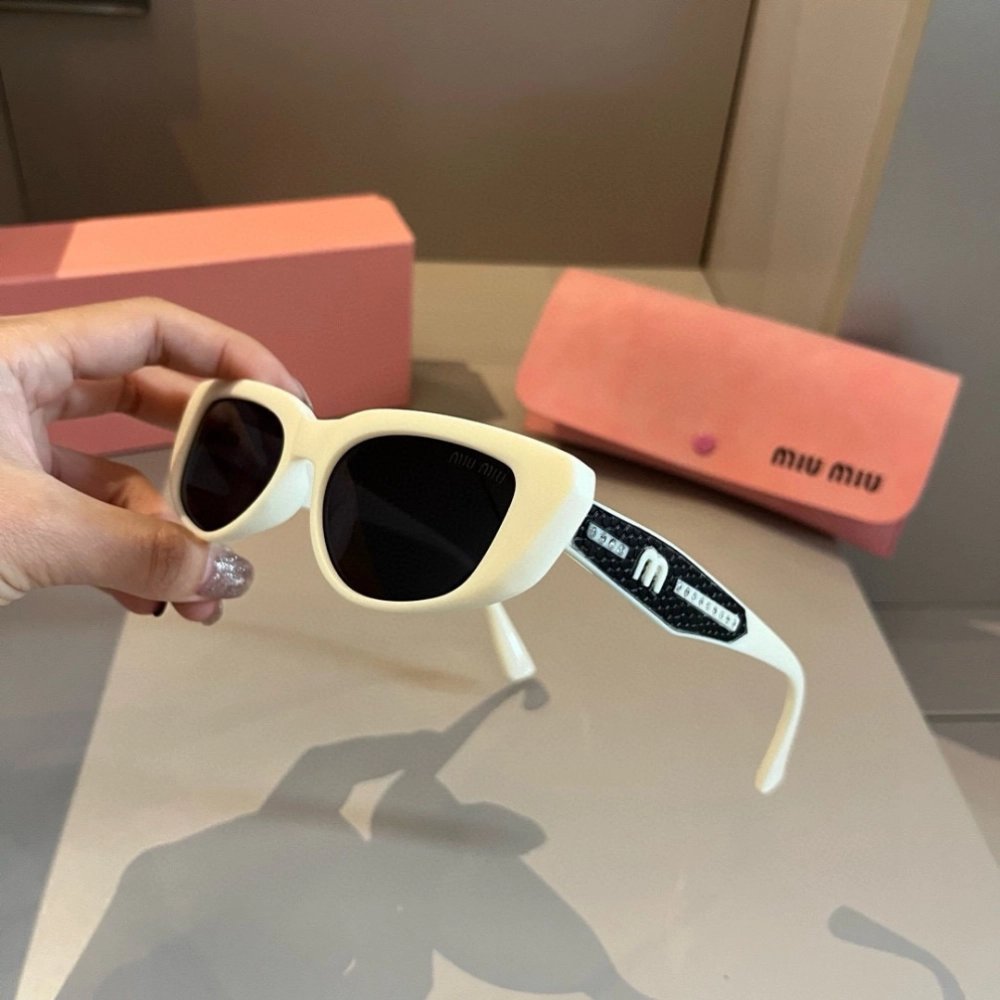 Miu Miu Sunglasses 061,Miu Miu Sunglasses,Sunglasses,Accessories