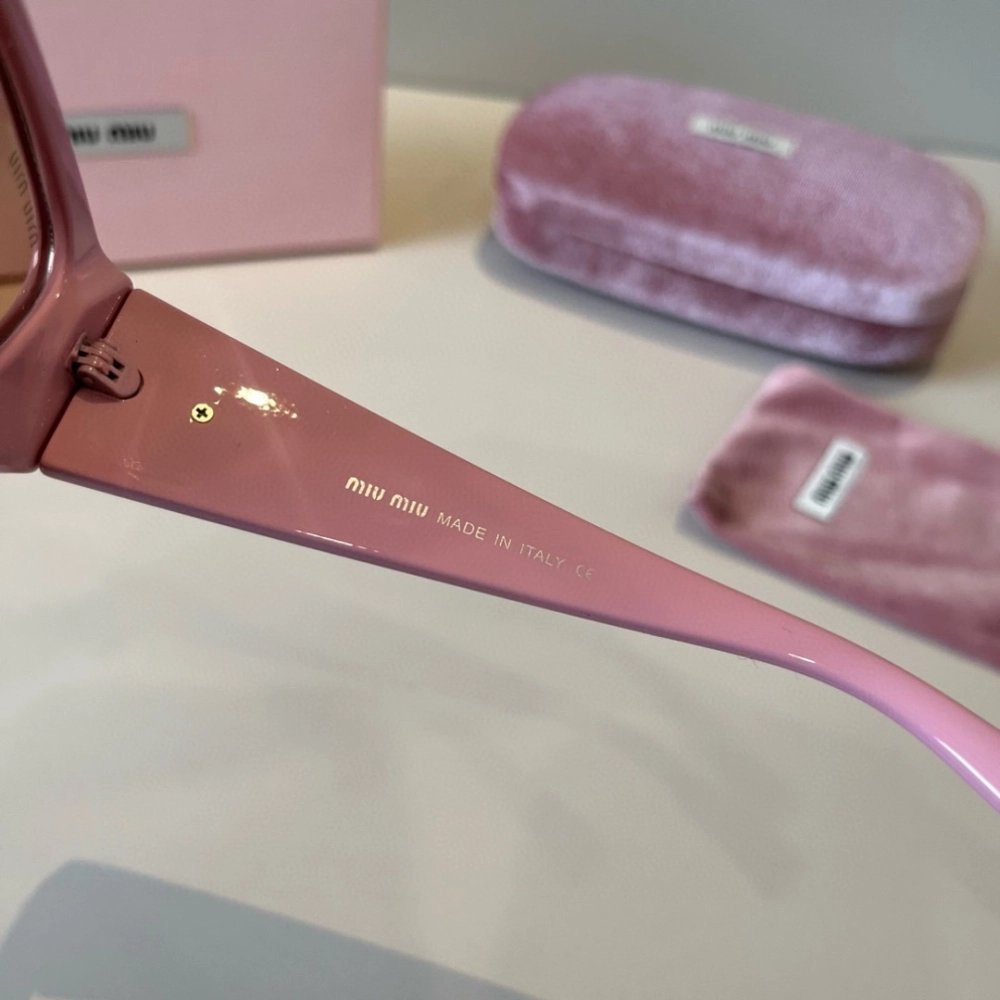 Miu Miu Sunglasses 067,Miu Miu Sunglasses,Sunglasses,Accessories