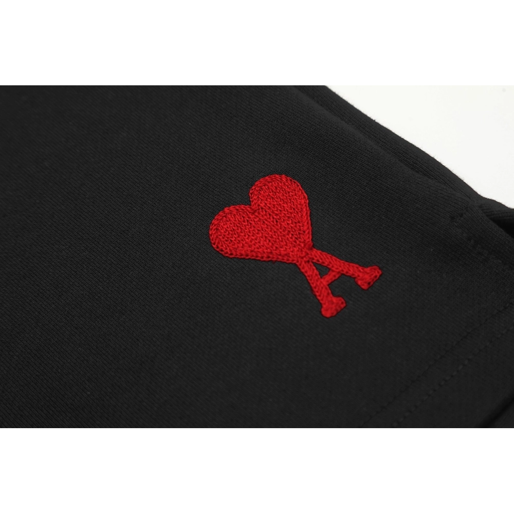 Ami Macaron Embroidery 003