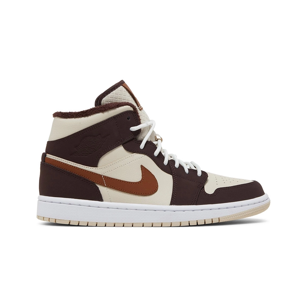 AIR JORDAN 1 MID SE CREAM DARK CHOCOLATE DO6699-200,AIR JORDAN 1 HIGH,Air Jordan
