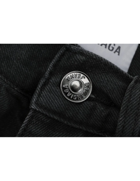 Balenciaga Shorts 013