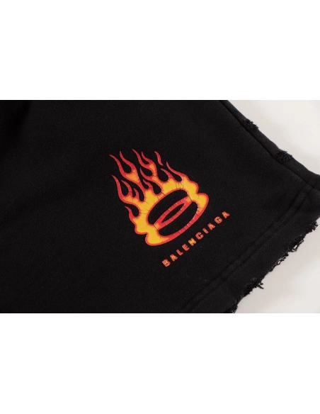 Balenciaga Shorts 008