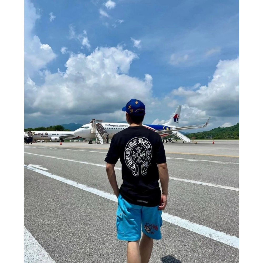 Chrome Hearts Pocket Horseshoe Cross Short Sleeve 081