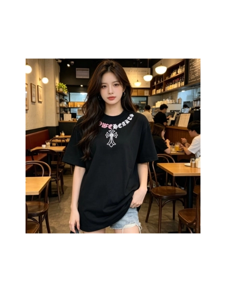 Chrome Hearts Color-Block Gothic Letter Cross Necklace Short Sleeve 253