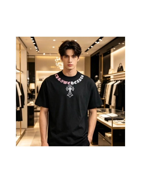 Chrome Hearts Color-Block Gothic Letter Cross Necklace Short Sleeve 253