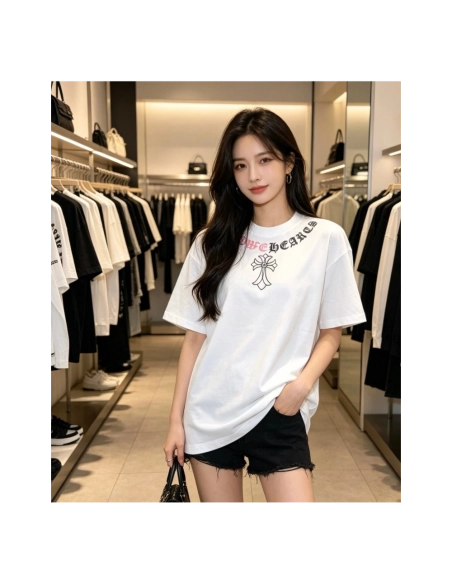 Chrome Hearts Color-Block Gothic Letter Cross Necklace Short Sleeve 254