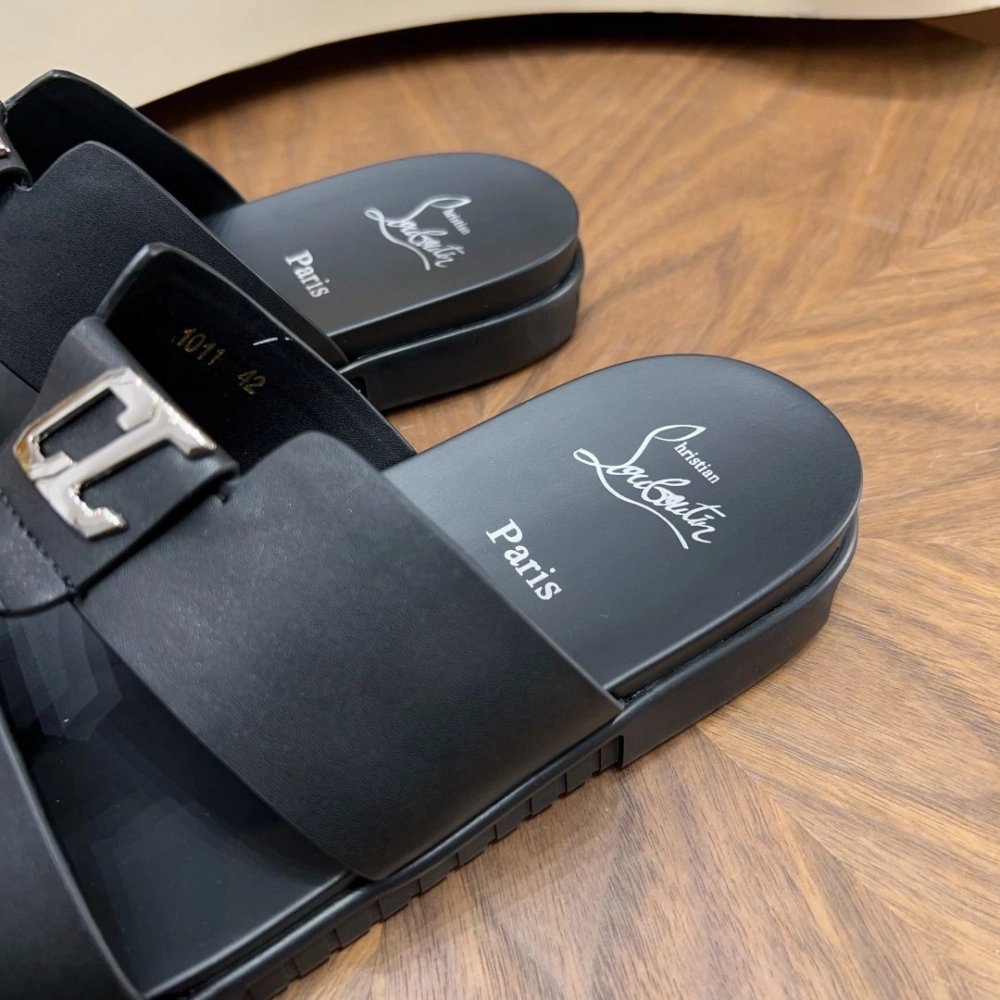 Christian Louboutin slippers 044