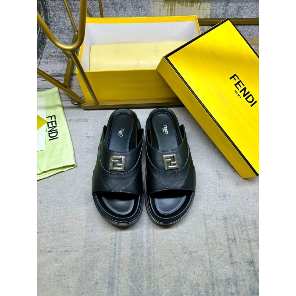 Fendi Slippers 020,Fendi Slippers,Slides Slippers,More Brands