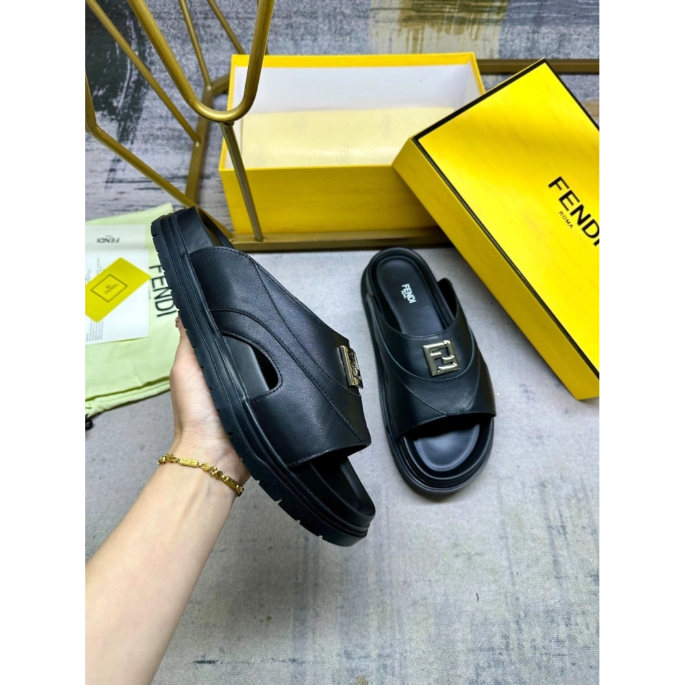 Fendi Slippers 020,Fendi Slippers,Slides Slippers,More Brands