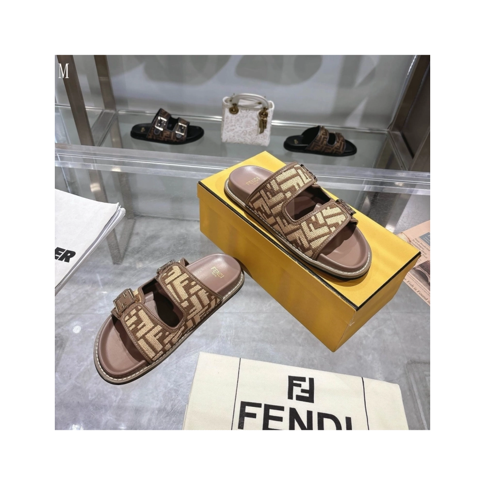 Fendi Slippers 030,Fendi Slippers,Slides Slippers,More Brands